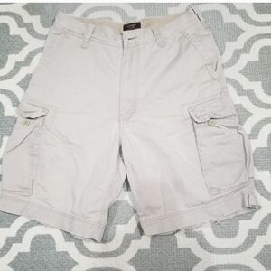 Abercrombie and Fitch Men Cargo Shorts Waist Size 32